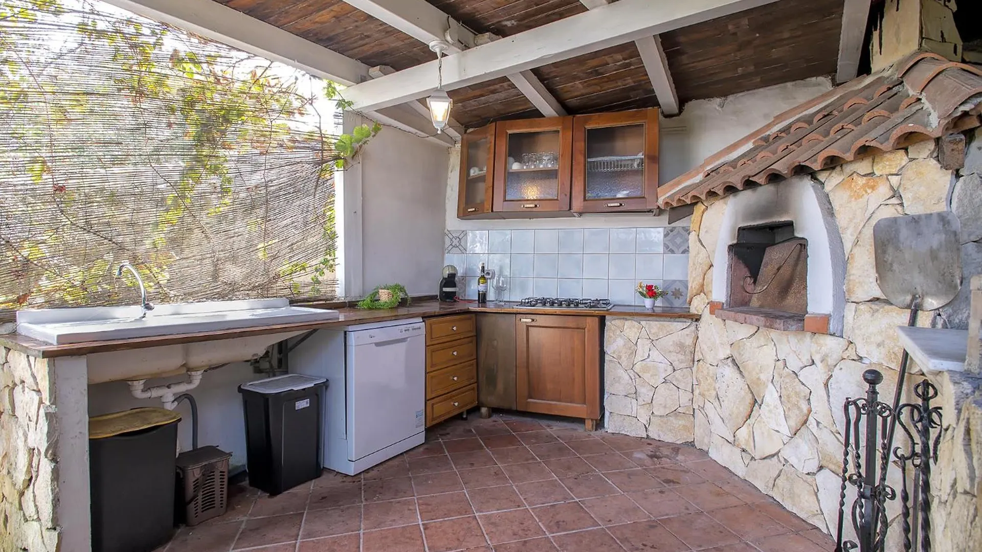 Restored Historic Mansion Paterno With Exclusive Pool, Wifi And Ac For 20 People 알게로 0*,  이탈리아