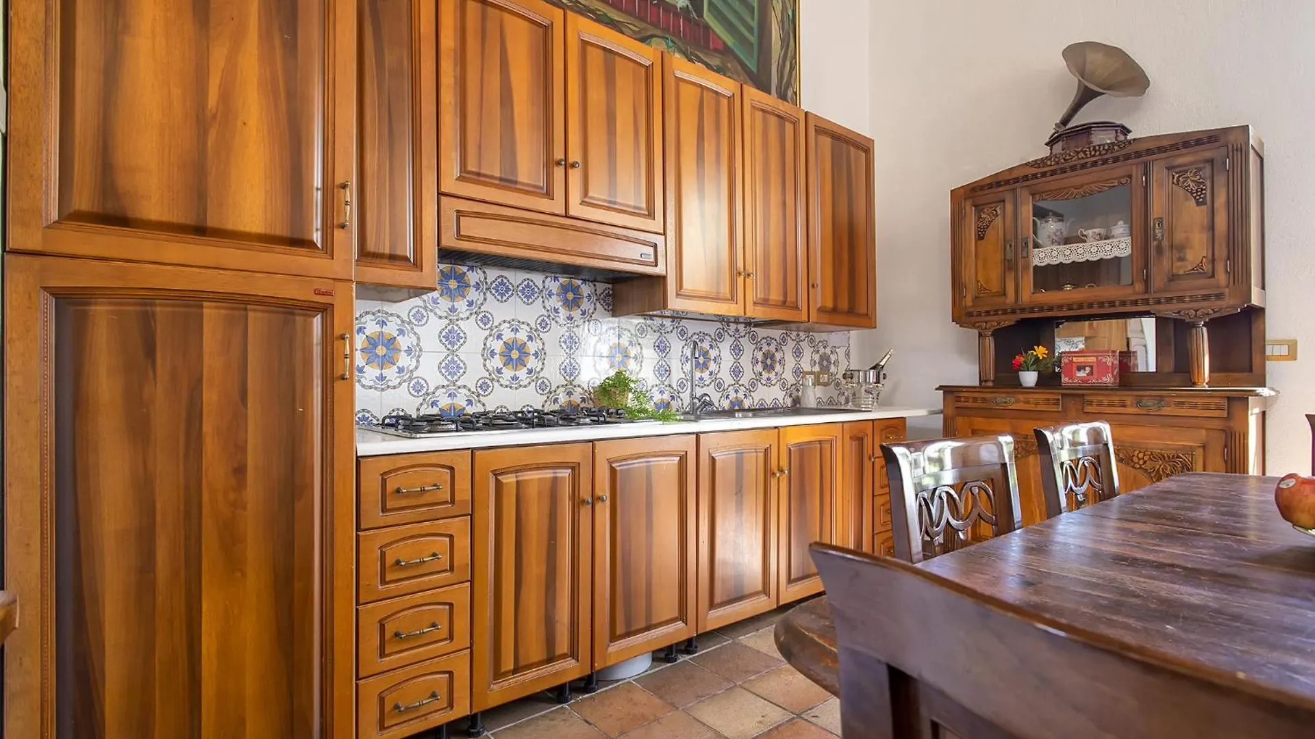 Restored Historic Mansion Paterno With Exclusive Pool, Wifi And Ac For 20 People 알게로 빌라