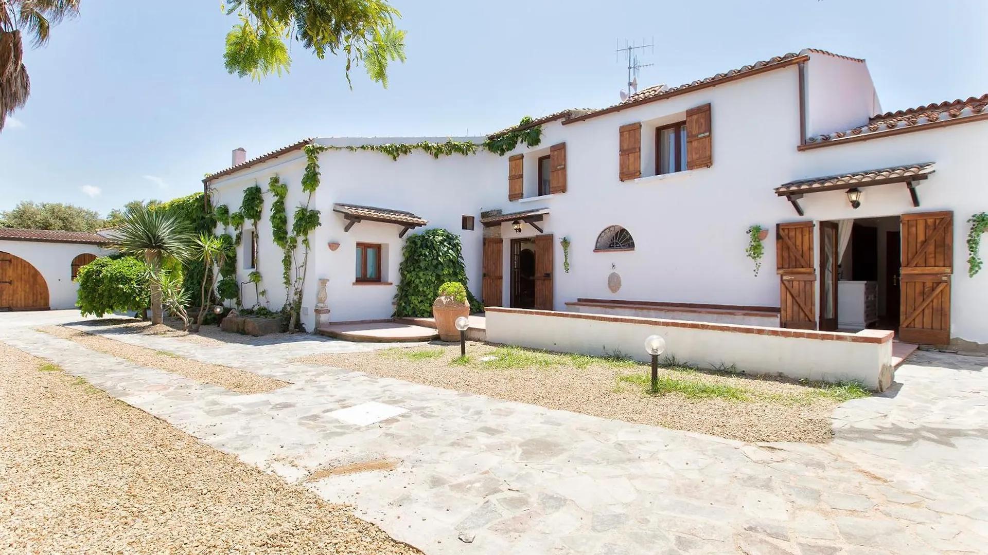 Willa Restored Historic Mansion Paterno With Exclusive Pool, Wifi And Ac For 20 People Alghero