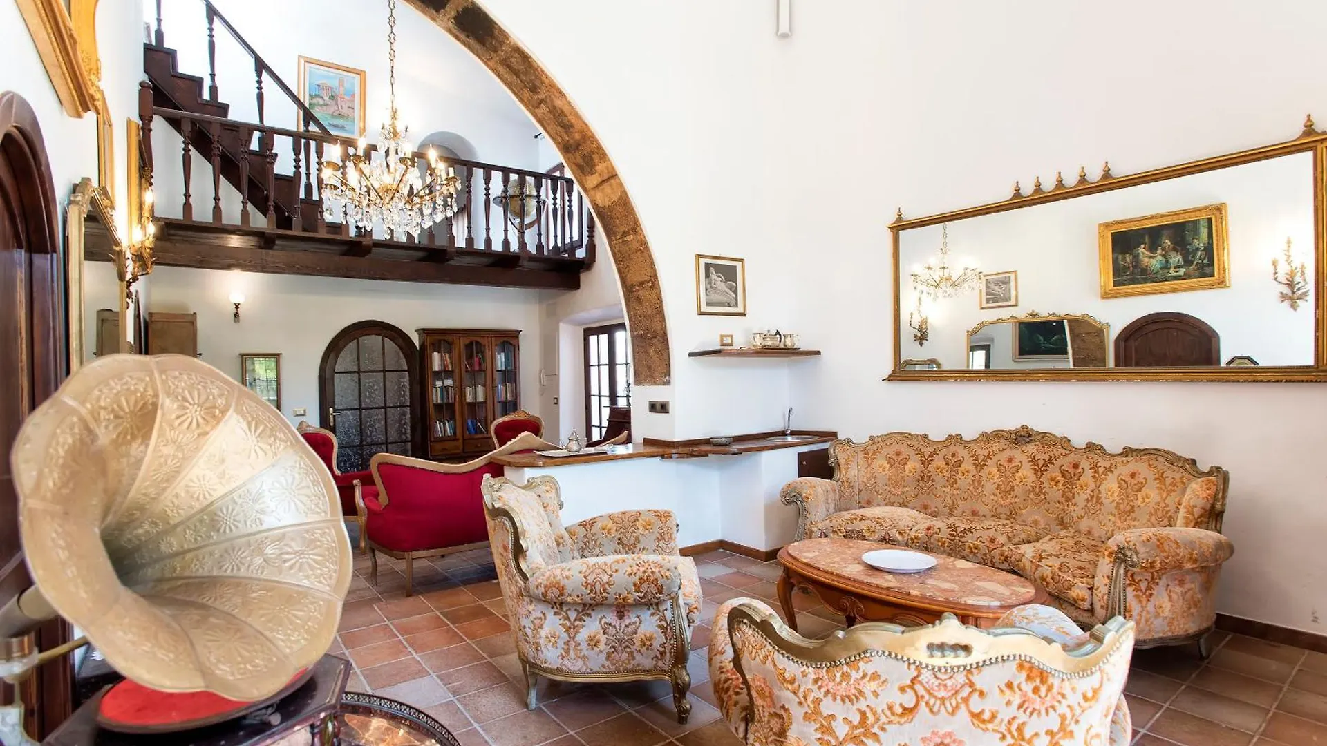Restored Historic Mansion Paterno With Exclusive Pool, Wifi And Ac For 20 People Alghero 0*,  Włochy
