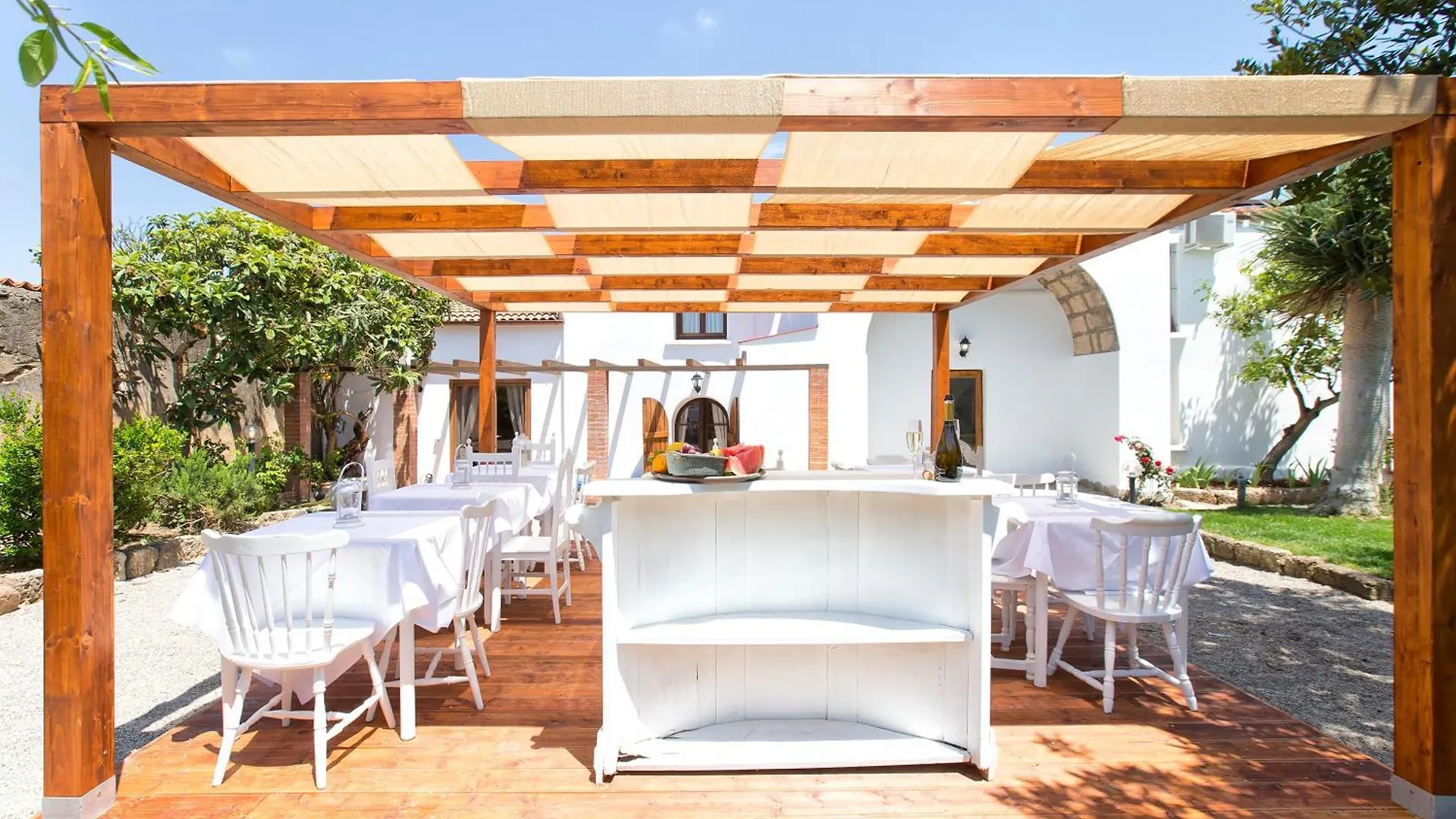 Restored Historic Mansion Paterno With Exclusive Pool, Wifi And Ac For 20 People Alghero